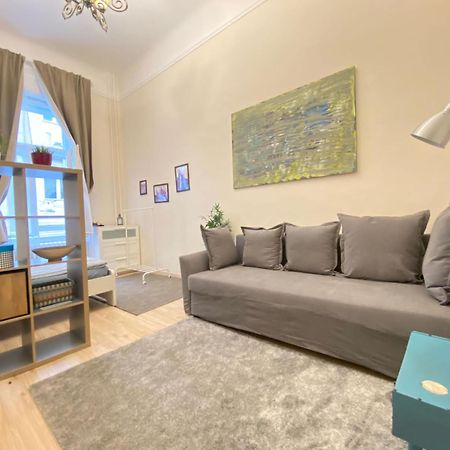 Wesseleny Apartment Near Synagogue With Ac After Renovation Budapest Eksteriør billede